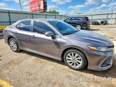 Czwarte zdjęcie samochodu z boku: 2024 TOYOTA CAMRY LE VIN:4T1C11AK0RU220093 - miniatura