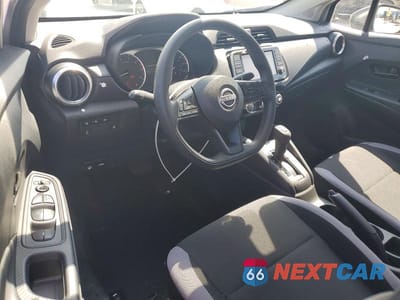 Zdjęcie 8 z 13 samochodu: 2025 NISSAN VERSA S VIN:3N1CN8DV4SL895052 - miniatura