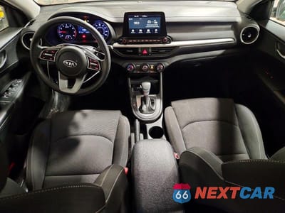 Zdjęcie 8 z 12 samochodu: 2020 KIA FORTE LXS VIN:3KPF24AD9LE207012 - miniatura