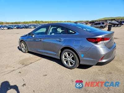Drugie zdjęcie samochodu z przodu: 2018 HYUNDAI SONATA SEL VIN:5NPE34AF6JH645988 - miniatura