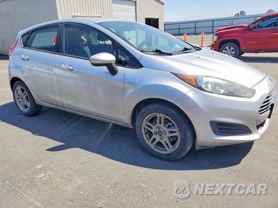 Czwarte zdjęcie samochodu z boku: 2019 FORD FIESTA SE VIN:3FADP4EJ6KM155180 - miniatura