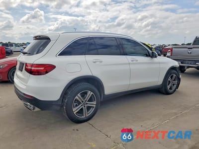 Trzecie zdjęcie samochodu z tyłu: 2018 MERCEDES-BENZ GLC 300 VIN:WDC0G4JB8JV022264 - miniatura