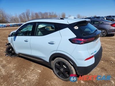 Drugie zdjęcie samochodu z przodu: 2022 CHEVROLET BOLT EUV PREMIER VIN:1G1FZ6S01N4117739 - miniatura
