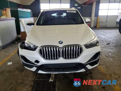 Piąte zdjęcie samochodu w środku: 2021 BMW X1 XDRIVE28I VIN:WBXJG9C01M3M76507 - miniatura