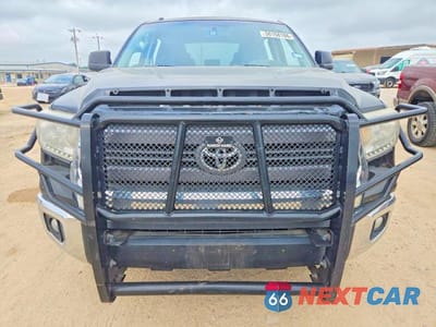 Piąte zdjęcie samochodu w środku: 2015 TOYOTA TUNDRA SR5 VIN:5TFDW5F19FX417002 - miniatura