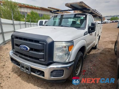 2016 FORD F250 SUPER DUTY UTILITY / SERVICE TRUCK 1FTBF2A65GEA72508 - główne zdjęcie licytacji z USA - miniatura