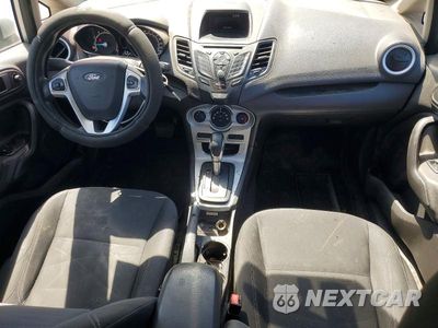 Zdjęcie 8 z 12 samochodu: 2019 FORD FIESTA SE VIN:3FADP4EJ6KM155180 - miniatura