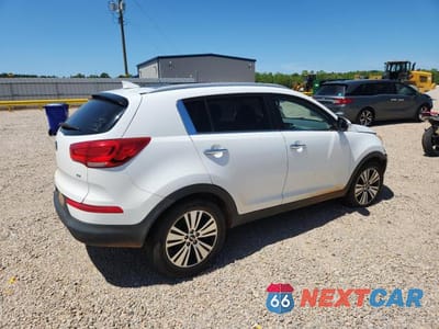 Trzecie zdjęcie samochodu z tyłu: 2014 KIA SPORTAGE EX VIN:KNDPC3AC1E7635176 - miniatura