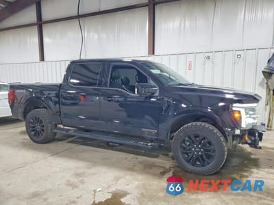 Czwarte zdjęcie samochodu z boku: 2024 FORD F150 LARIAT VIN:1FTFW5LD6RFA72447 - miniatura