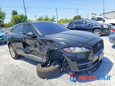 Czwarte zdjęcie samochodu z boku: 2019 JAGUAR F-PACE PRESTIGE VIN:SADCK2FX7KA608073 - miniatura
