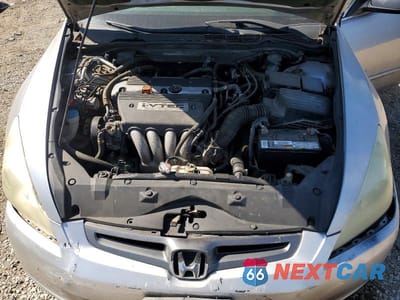 Zdjęcie 11 z 12 samochodu: 2003 HONDA ACCORD EX VIN:1HGCM56693A010763 - miniatura