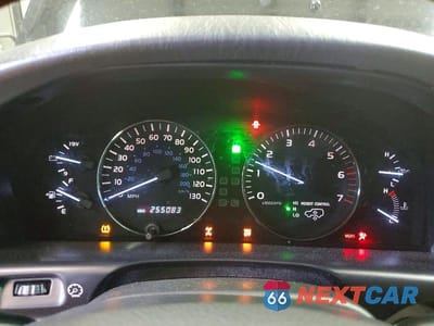 Zdjęcie 9 z 13 samochodu: 2006 LEXUS LX 470 VIN:JTJHT00W764015009 - miniatura
