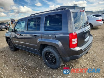Drugie zdjęcie samochodu z przodu: 2016 JEEP PATRIOT SPORT VIN:1C4NJPBA5GD642802 - miniatura