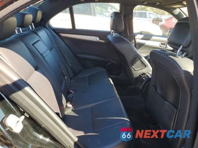 Zdjęcie 10 z 11 samochodu: 2013 MERCEDES-BENZ C 300 4MATIC VIN:WDDGF8AB8DR282567 - miniatura