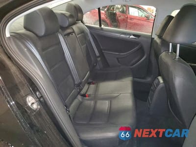 Zdjęcie 10 z 12 samochodu: 2011 VOLKSWAGEN JETTA SE VIN:3VWDX7AJ7BM388581 - miniatura