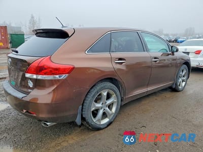 Trzecie zdjęcie samochodu z tyłu: 2010 TOYOTA VENZA AWD V6 VIN:4T3BK3BB8AU032789 - miniatura