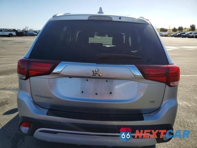 Zdjęcie 6 z 12 samochodu: 2020 MITSUBISHI OUTLANDER SE VIN:JA4AZ3A36LZ035141 - miniatura