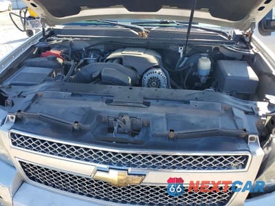 Zdjęcie 12 z 13 samochodu: 2010 CHEVROLET SUBURBAN C1500 LT VIN:1GNUCJE01AR247863 - miniatura