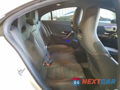 Zdjęcie 10 z 12 samochodu: 2022 MERCEDES-BENZ CLA 250 4MATIC VIN:W1K5J4HB9NN285314 - miniatura