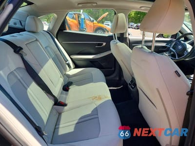 Zdjęcie 10 z 12 samochodu: 2021 HYUNDAI SONATA SEL VIN:KMHL14JA9MA143095 - miniatura