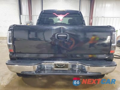 Zdjęcie 6 z 12 samochodu: 2005 CHEVROLET SILVERADO K1500 VIN:2GCEK13T151380649 - miniatura