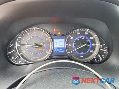Zdjęcie 9 z 13 samochodu: 2015 INFINITI QX80 BASE VIN:JN8AZ2NE7F9085308 - miniatura