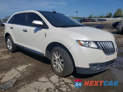 Czwarte zdjęcie samochodu z boku: 2013 LINCOLN MKX VIN:2LMDJ8JK7DBL43387 - miniatura