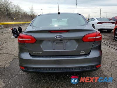 Zdjęcie 6 z 12 samochodu: 2017 FORD FOCUS SE VIN:1FADP3FE5HL213852 - miniatura
