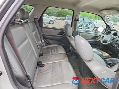 Zdjęcie 11 z 13 samochodu: 2005 FORD ESCAPE HEV VIN:1FMCU95H35KC30336 - miniatura