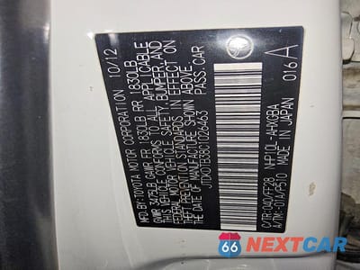 Zdjęcie 12 z 12 samochodu: 2012 TOYOTA PRIUS C THREE VIN:JTDKDTB38C1026463 - miniatura