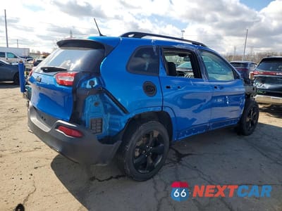 Trzecie zdjęcie samochodu z tyłu: 2018 JEEP CHEROKEE LATITUDE VIN:1C4PJLCB0JD558919 - miniatura