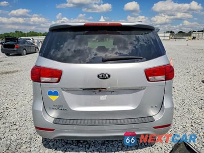 Zdjęcie 6 z 14 samochodu: 2016 KIA SEDONA LX VIN:KNDMB5C12G6103280 - miniatura