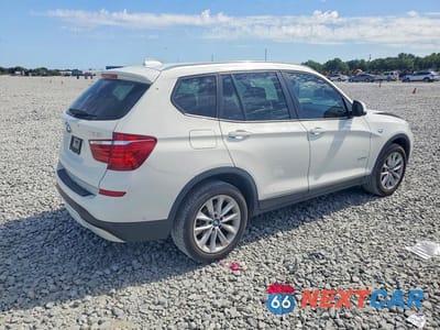Trzecie zdjęcie samochodu z tyłu: 2017 BMW X3 SDRIVE28I VIN:5UXWZ7C53H0U45097 - miniatura
