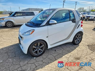 2012 SMART FORTWO PURE WMEEJ3BA4CK542867 - główne zdjęcie licytacji z USA - miniatura
