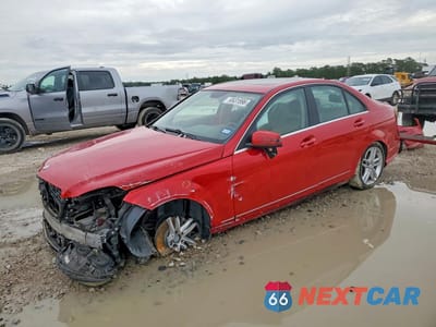 2013 MERCEDES-BENZ C 250 WDDGF4HB0DR256544 - główne zdjęcie licytacji z USA - miniatura
