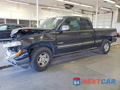 2000 CHEVROLET SILVERADO K1500 1GCEK19V2YE253971 - główne zdjęcie licytacji z USA - miniatura