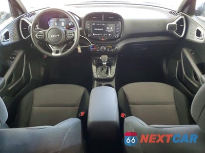 Zdjęcie 8 z 12 samochodu: 2025 KIA SOUL LX VIN:KNDJ23AU2S7263098 - miniatura