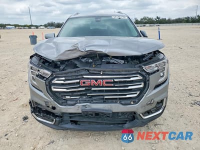 Piąte zdjęcie samochodu w środku: 2023 GMC TERRAIN SLT VIN:3GKALVEG5PL245490 - miniatura
