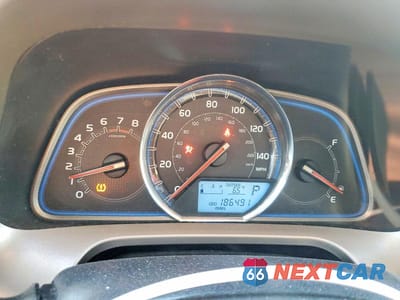 Zdjęcie 9 z 13 samochodu: 2013 TOYOTA RAV4 LIMITED VIN:JTMYFREV5DD024982 - miniatura