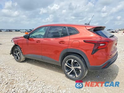 Drugie zdjęcie samochodu z przodu: 2024 CHEVROLET TRAX 1RS VIN:KL77LGE25RC222700 - miniatura
