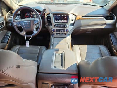 Zdjęcie 8 z 14 samochodu: 2016 GMC YUKON XL DENALI VIN:1GKS1HKJ8GR113215 - miniatura