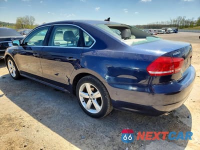 Drugie zdjęcie samochodu z przodu: 2013 VOLKSWAGEN PASSAT SE VIN:1VWBH7A38DC090177 - miniatura