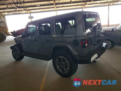 Drugie zdjęcie samochodu z przodu: 2023 JEEP WRANGLER SAHARA VIN:1C4HJXEN4PW668761 - miniatura