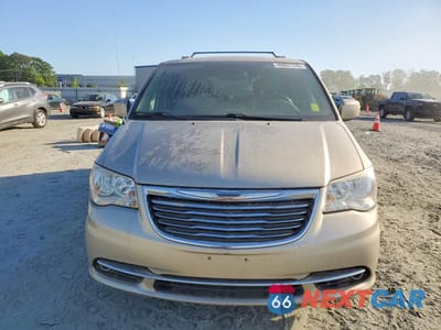 Piąte zdjęcie samochodu w środku: 2016 CHRYSLER TOWN & COUNTRY TOURING VIN:2C4RC1BG2GR287243 - miniatura