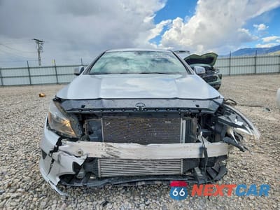 Piąte zdjęcie samochodu w środku: 2019 MERCEDES-BENZ CLA 250 4MATIC VIN:WDDSJ4GB0KN742656 - miniatura
