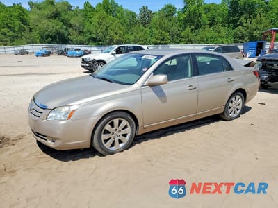 2005 TOYOTA AVALON XLS 4T1BK36B25U051783 - główne zdjęcie licytacji z USA - miniatura