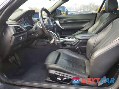 Zdjęcie 7 z 12 samochodu: 2016 BMW M235XI VIN:WBA1M5C54GV327489 - miniatura