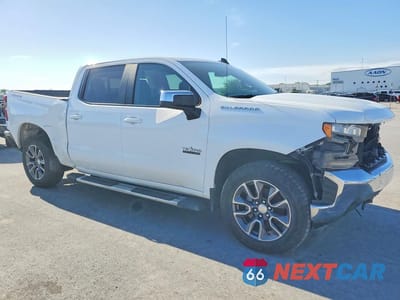 Czwarte zdjęcie samochodu z boku: 2021 CHEVROLET SILVERADO K1500 LT VIN:1GCUYDED2MZ114810 - miniatura