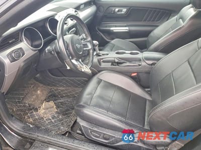 Zdjęcie 7 z 13 samochodu: 2022 FORD MUSTANG VIN:1FATP8UHXN5105782 - miniatura