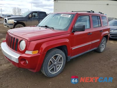 2008 JEEP PATRIOT LIMITED 1J8FF48W08D745207 - główne zdjęcie licytacji z USA - miniatura